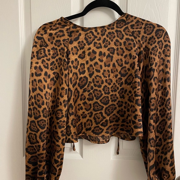 H&M blouse - Picture 3 of 3